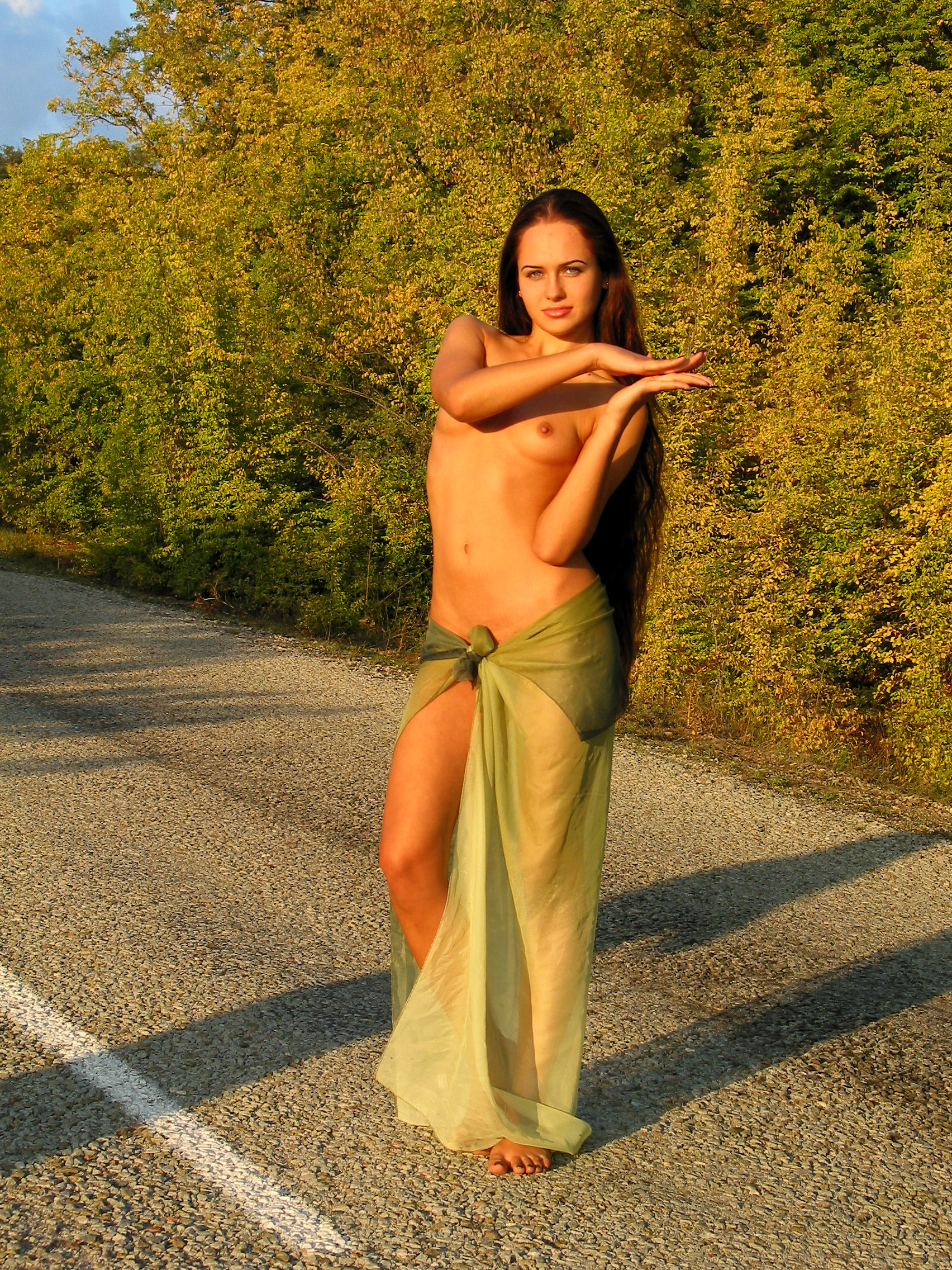 173187806_metmodels_ms_13_0038.jpg